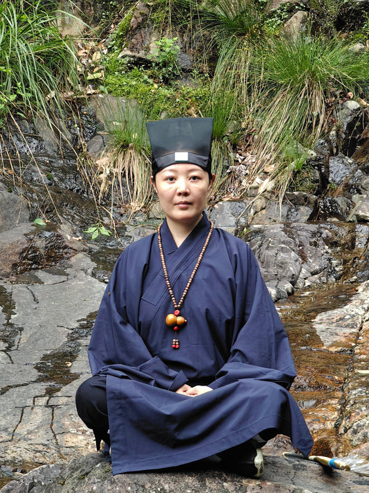 The Taoist Wisdom of Dual Cultivation of Mind and Body for Achieving “Long Life and Lasting Vision”