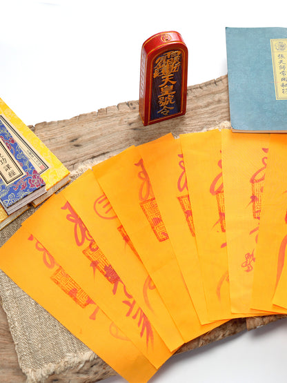 These talismans are born from the thousand-year-old spiritual lineage of the Zhengyi School of Longhu Mountain. It is personally hand-drawn by an orthodox Taoist master who channels the sacred energy of the ancestral court.